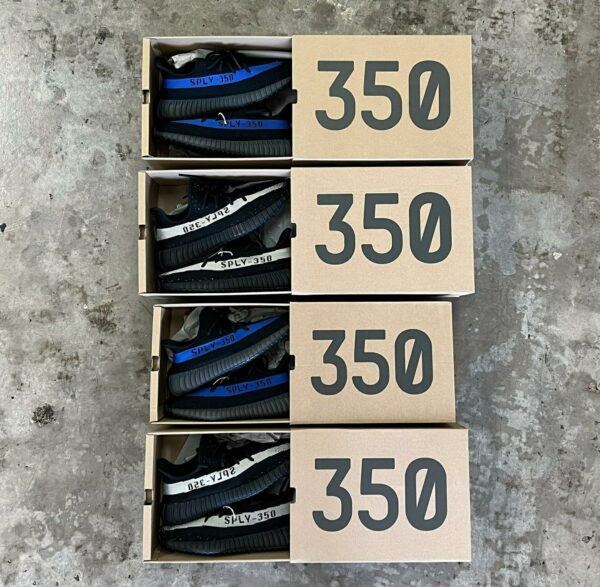 YEEZY SHOES PALLET 17 YEEZY SHOES PALLET