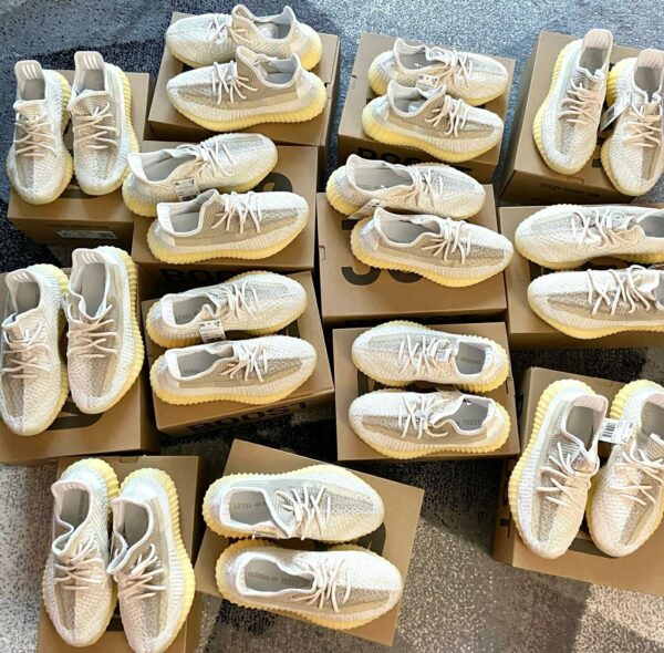 YEEZY SHOES PALLET 1 YEEZY SHOES PALLET
