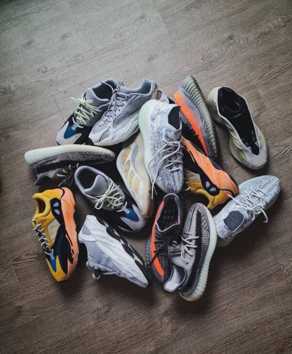 YEEZY SHOES PALLET 14 YEEZY SHOES PALLET