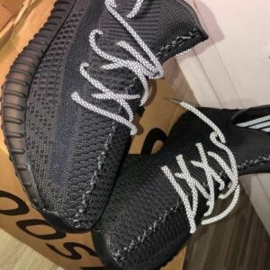 YEEZY SHOES PALLET 55 YEEZY SHOES PALLET - Image 25