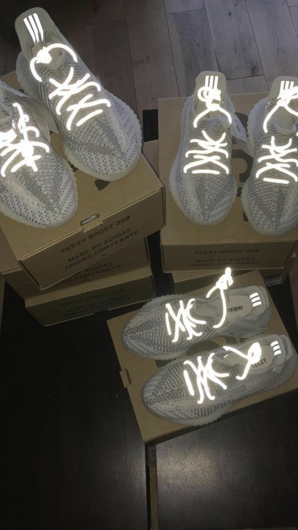 YEEZY SHOES PALLET 27 YEEZY SHOES PALLET
