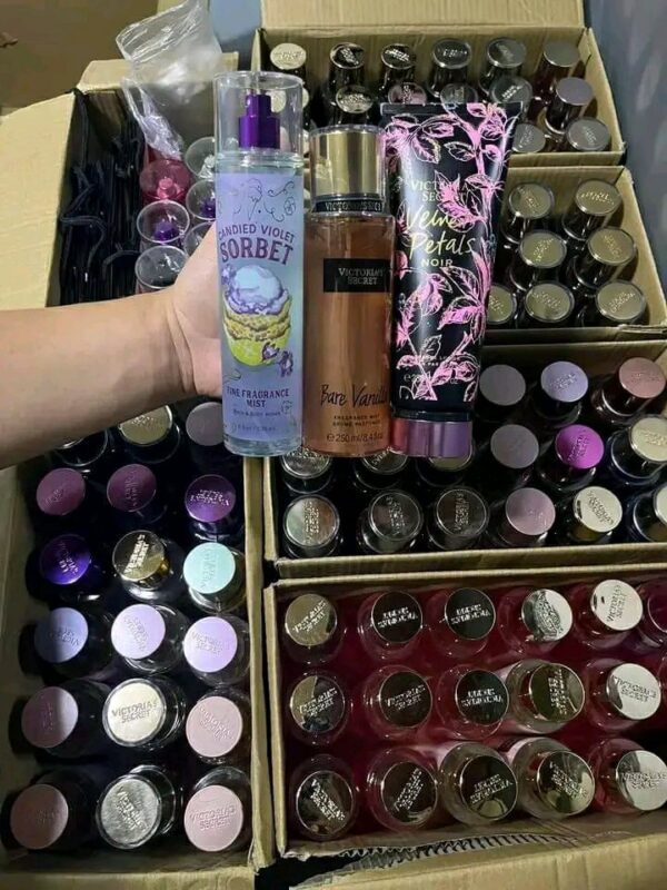victoria-secrets-perfume-pallets.jpg Victoria Secrets Pallets