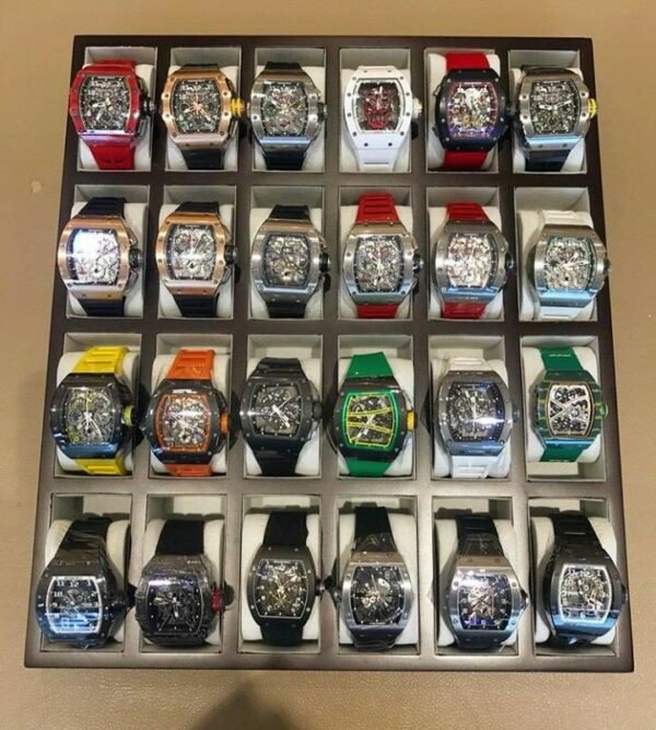 CASUAL WATCH PALLETS