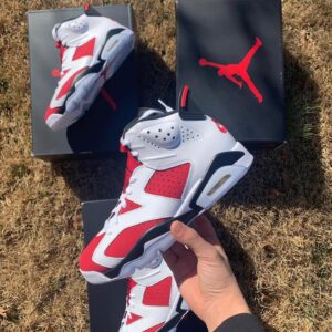 Jordan Shoes Pallet - Image 31
