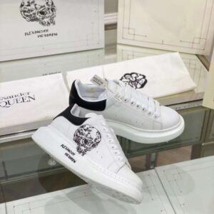 Alexander McQueen Shoes Pallet - Image 25