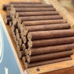 Backwoods Vanilla Cigarettes and Vapes Pallet 26 Backwoods Vanilla Cigarettes and Vapes Pallet - Image 4
