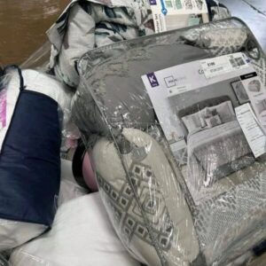 Beddings Pallet Liquidation - Image 9
