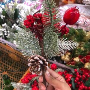 Christmas Deco Liquidation Pallet - Image 9
