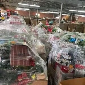 Christmas Deco Liquidation Pallet - Image 4