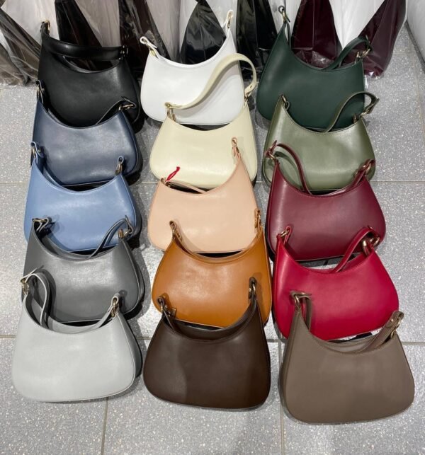 Ladies handbags Pallet 12 ladies handbags liquidation
