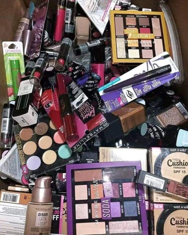 Beauty products pallet with 200+ Maybelline, L’Oréal, Revlon & Estée Lauder items Beauty products pallet with 200+ Maybelline, L’Oréal, Revlon & Estée Lauder items