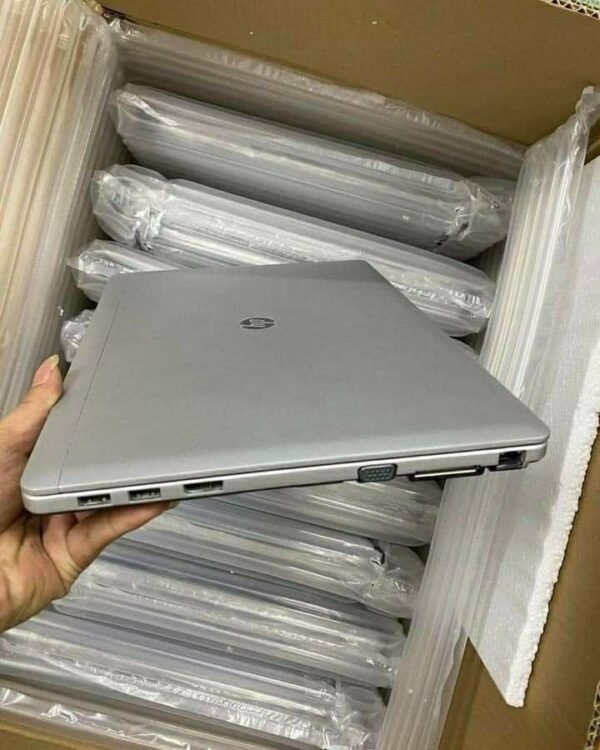 HP/DELL LAPTOPS PALLETS 10 HP/DELL LAPTOPS PALLETS