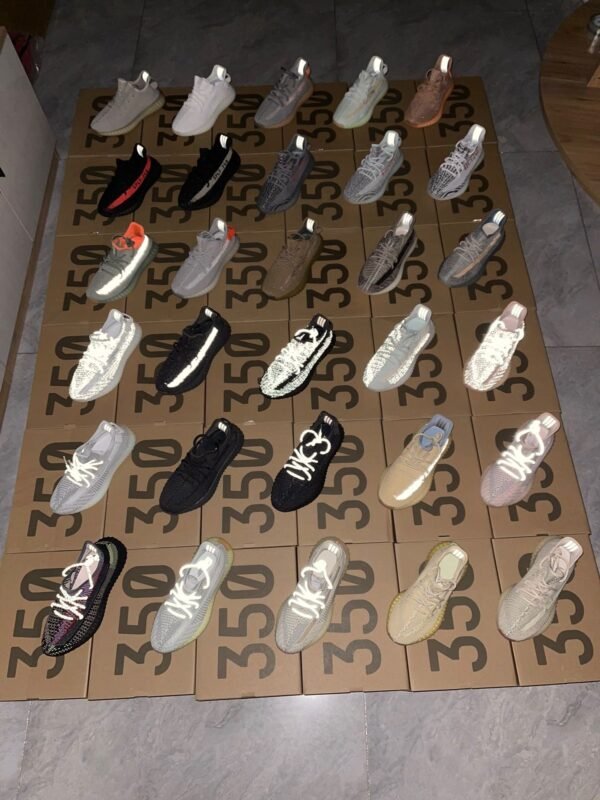 YEEZY SHOES PALLET 23 YEEZY SHOES PALLET