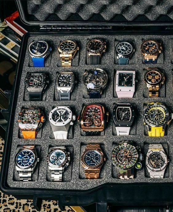 CASUAL WATCH PALLETS 26 CASUAL WATCH PALLETS