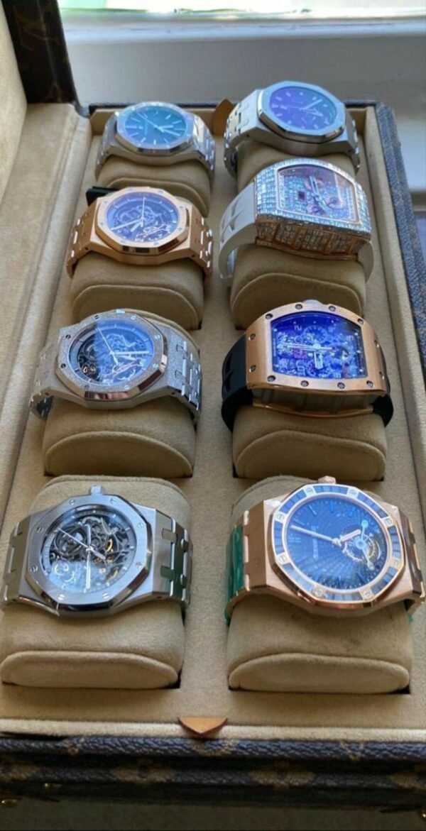 CASUAL WATCH PALLETS 6 CASUAL WATCH PALLETS