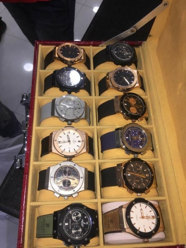 CASUAL WATCH PALLETS 12 CASUAL WATCH PALLETS