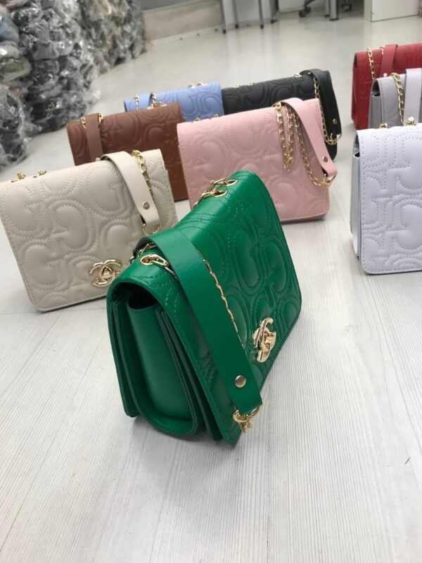 Woman bags & purse pallets 9 Woman bags