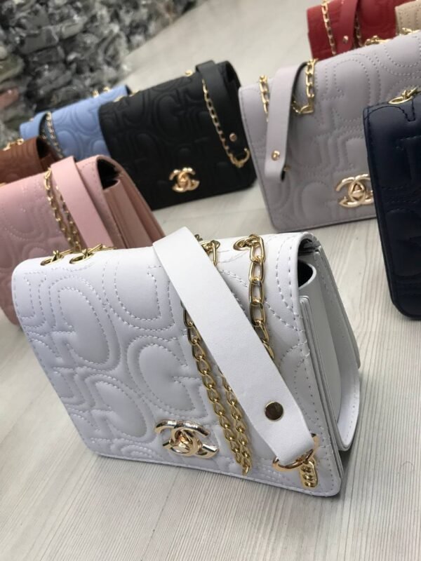 Woman bags & purse pallets 10 Woman bags