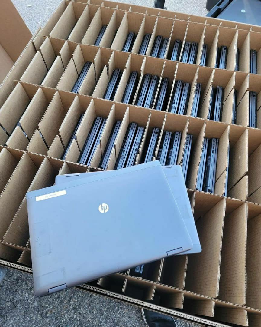 HP/DELL LAPTOPS PALLETS 3 HP/DELL LAPTOPS PALLETS