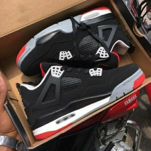 Authentic Jordan,Authentic Jordan Pallets