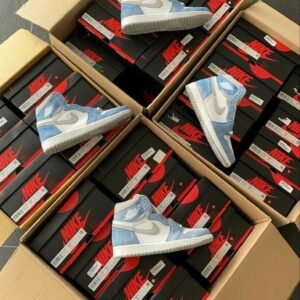 Authentic Nike shoes - Image 7