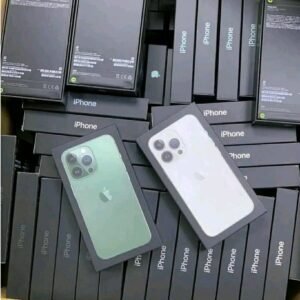 Buy iPhone Liquidation Pallets 23 Buy iPhone Liquidation Pallets - Image 4