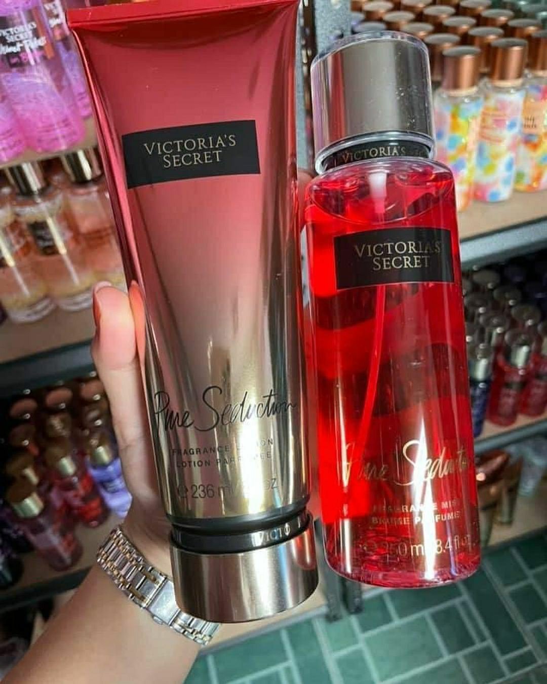 Victoria Secrets Pallets