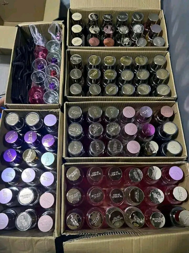 Victoria Secrets Pallets