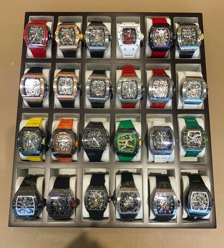 CASUAL WATCH PALLETS