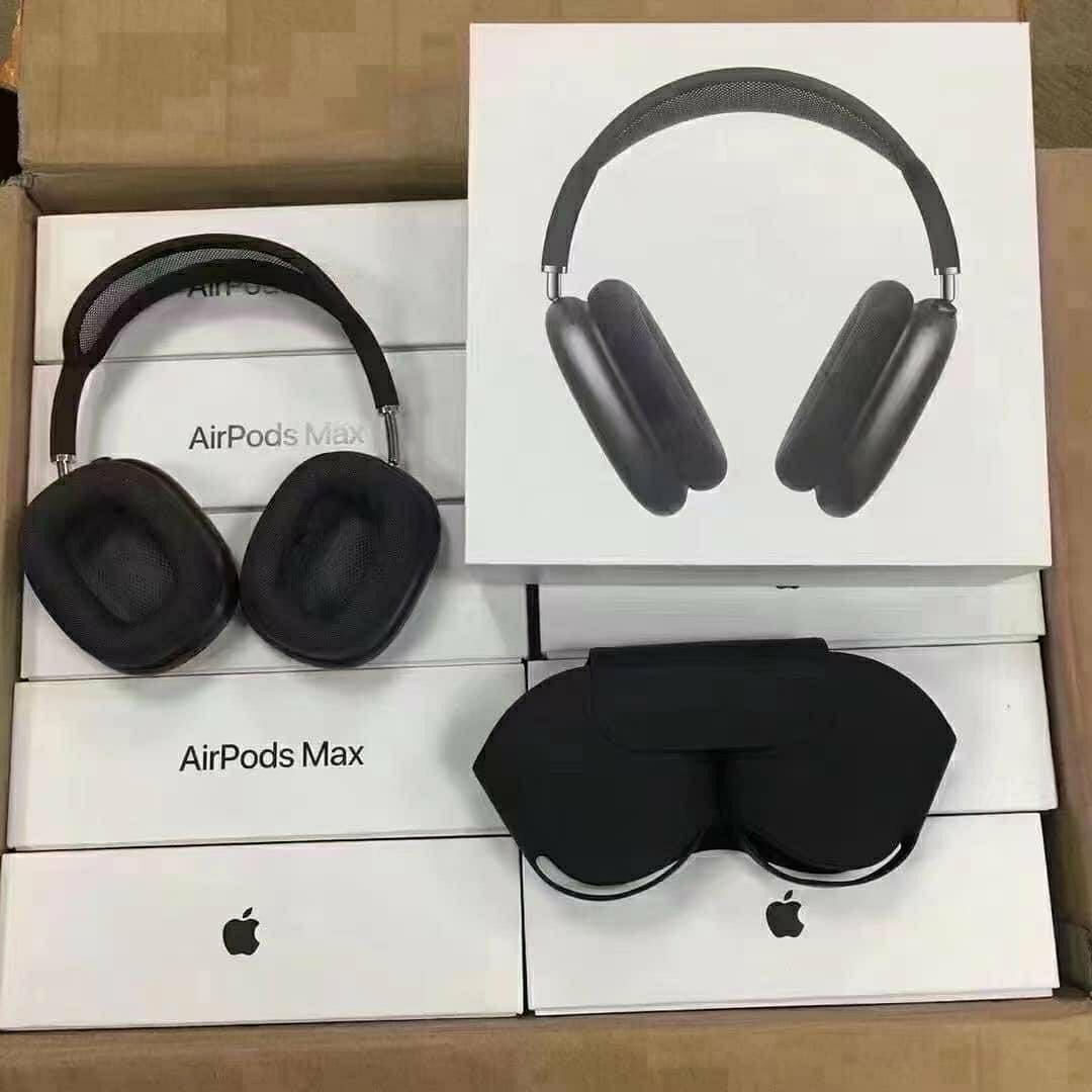 Apple AirPods Max pallets 2 Apple AirPods Max pallets