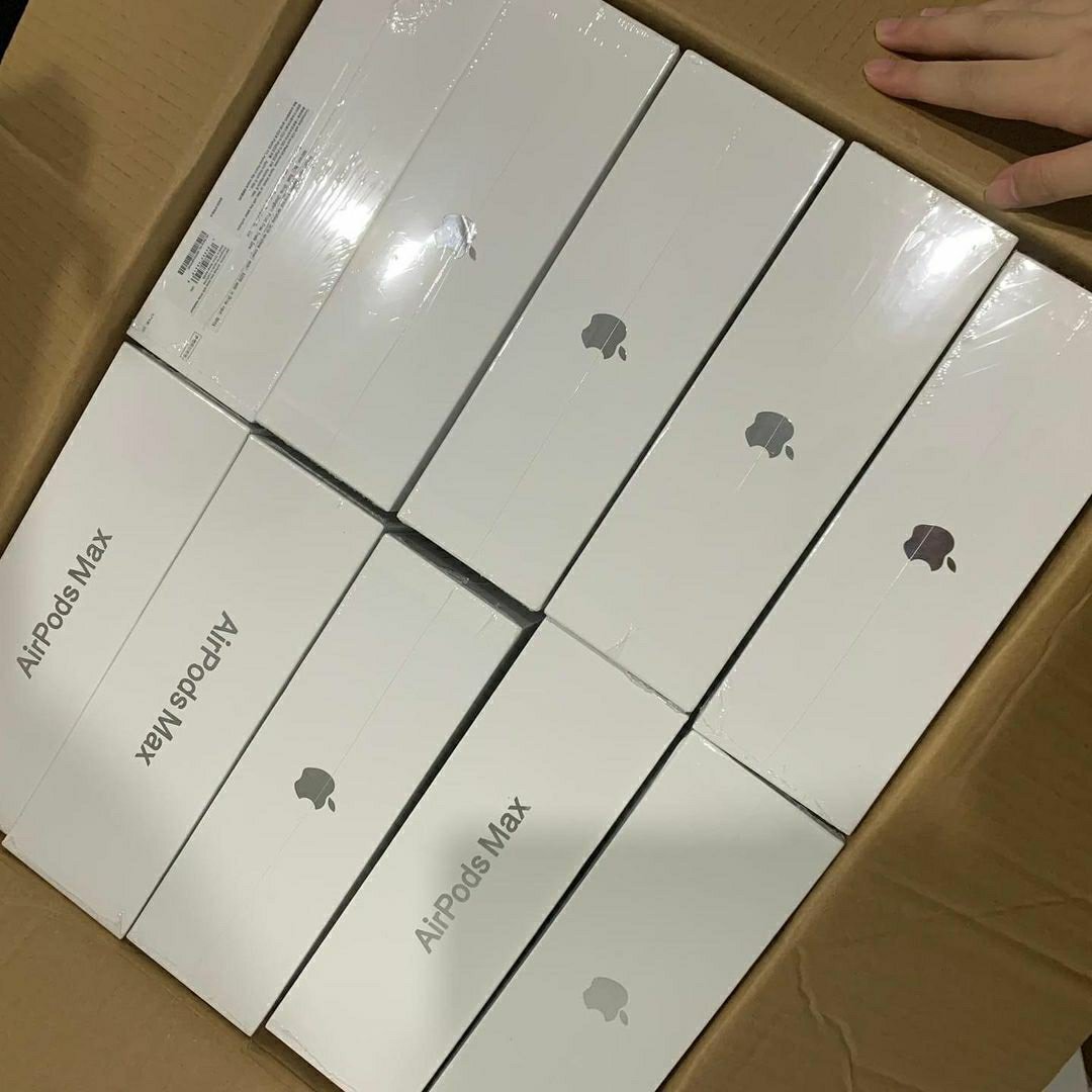 Apple AirPods Max pallets 3 Apple AirPods Max pallets