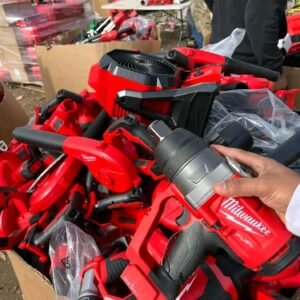 Mixed DeWALT and Milwaukee tools pallets - Image 20