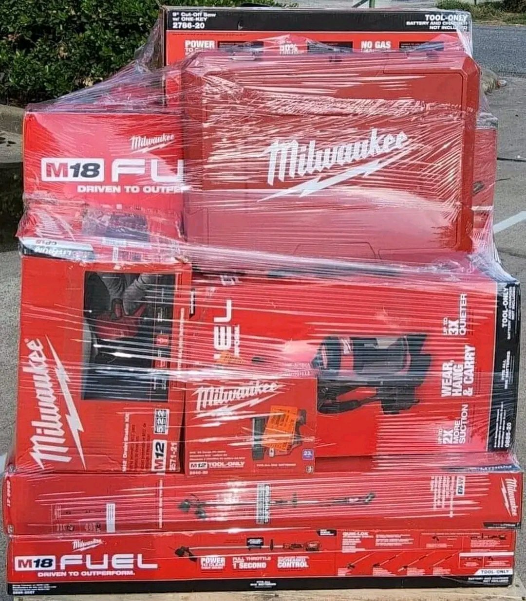 Milwaukee Tools Pallet