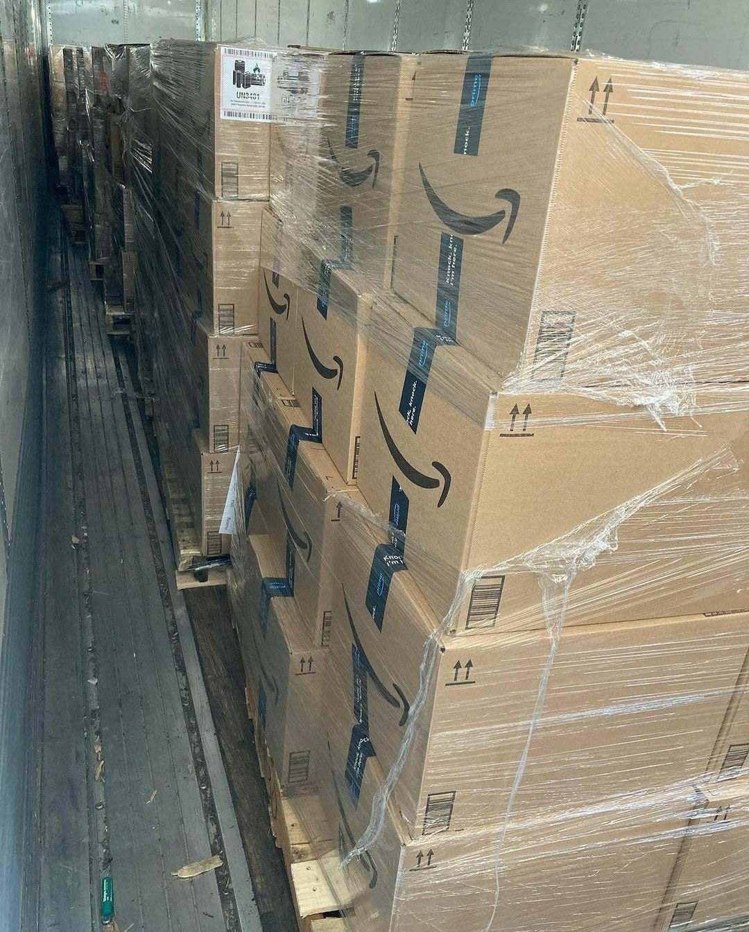 Electronics Mystery Boxes pallets 13 Mystery Boxes