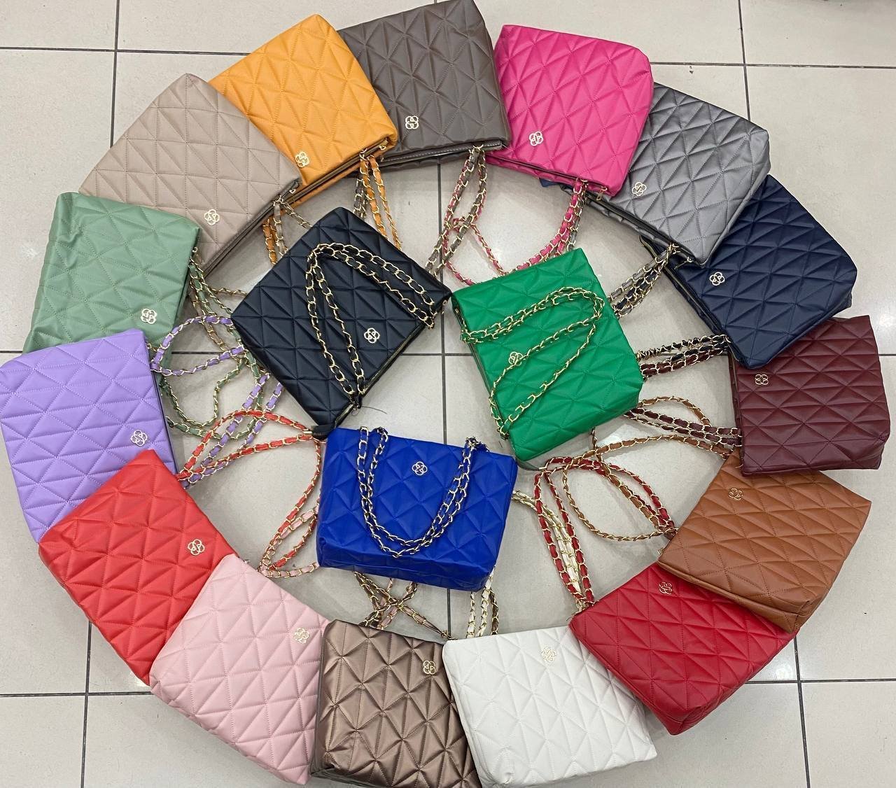 Woman bags & purse pallets 6 Woman bags