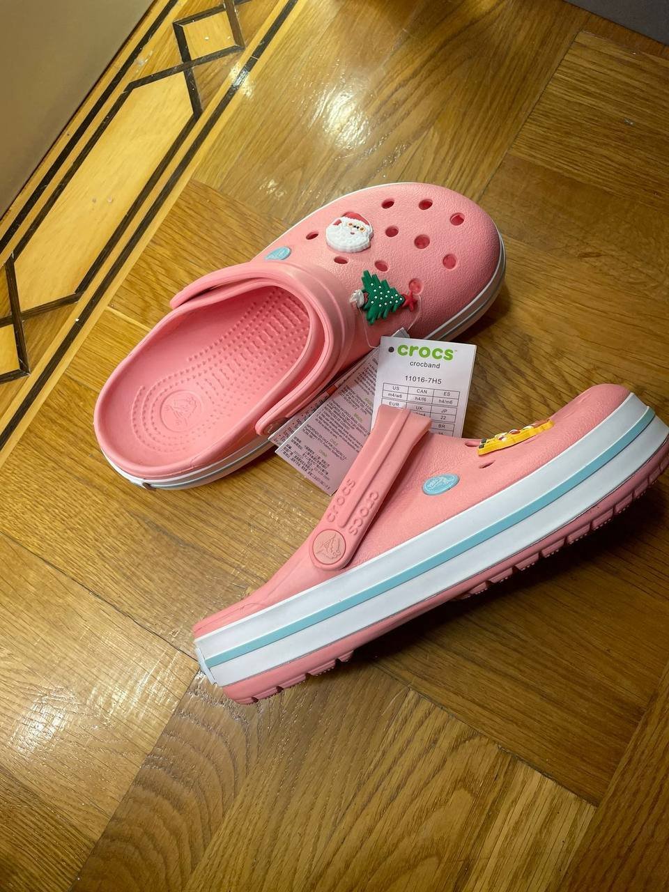 Crocs PALLETS 19 Crocs PALLETS