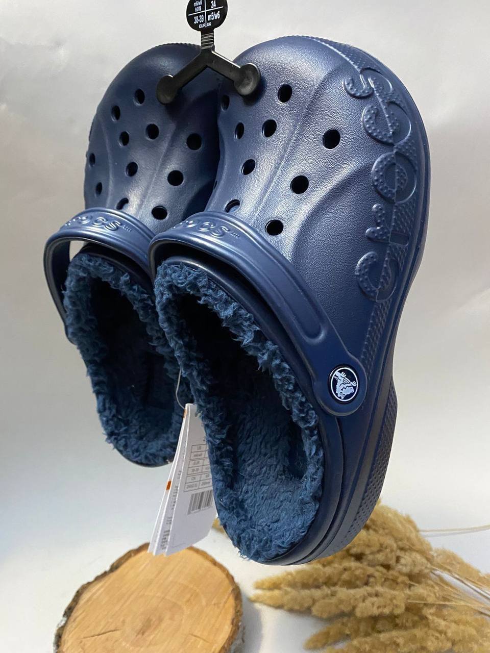 Crocs PALLETS 25 Crocs PALLETS