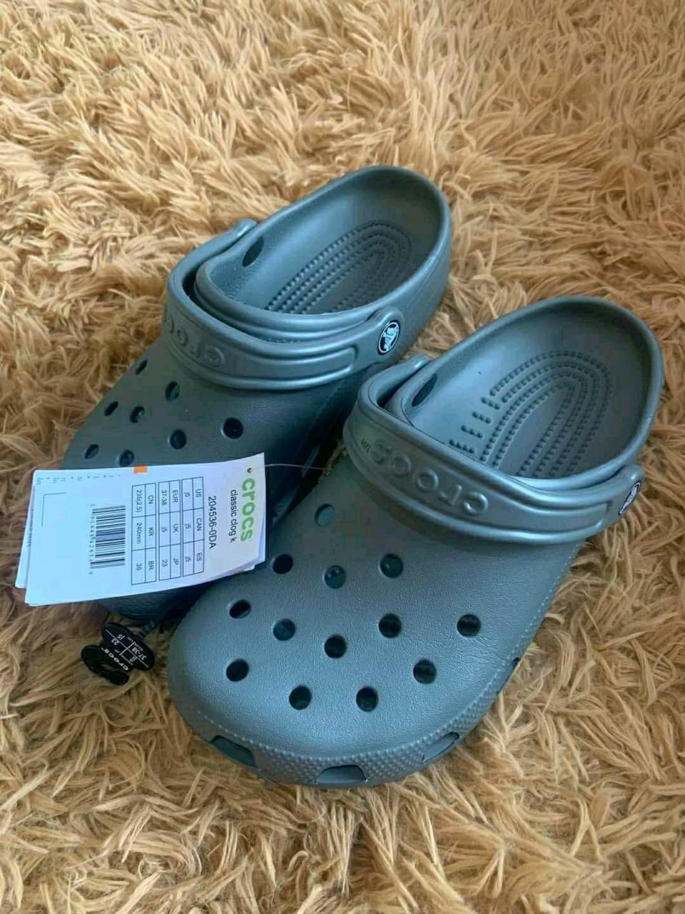 Crocs PALLETS 23 Crocs PALLETS