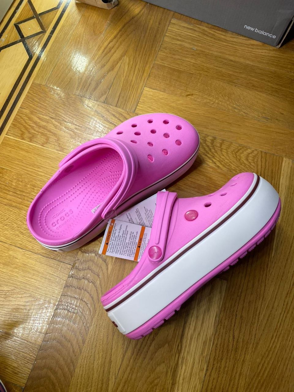 Crocs PALLETS 18 Crocs PALLETS